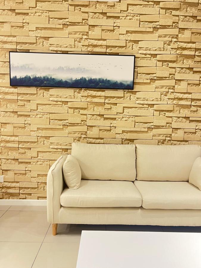 Mucihome Clio 3R2B, Putrajaya Condo Near To Ioi City Mall, Alamanda, Hospital Serdang, Wetland Studio Kru Dll- Non Smoking Home For Malaysian Only Buitenkant foto